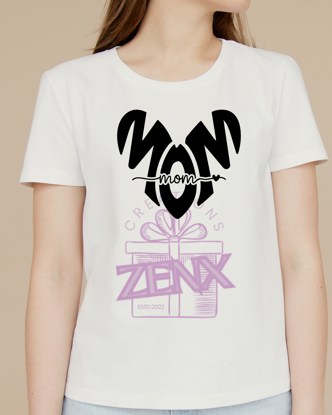 Mom Bold Heart Graphic T-Shirt — White